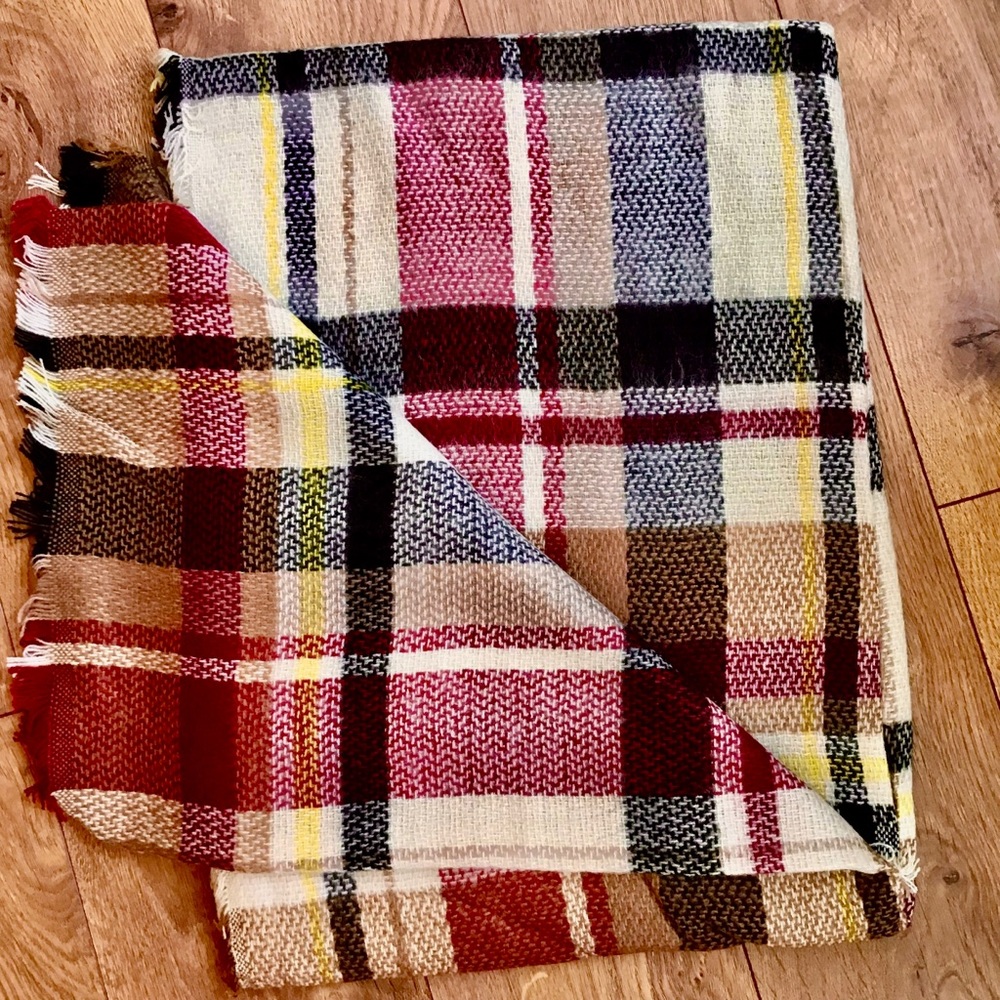 MULTI COLOR “BRICK” BLANKET SCARF/WRAP - Picture 2 of 3